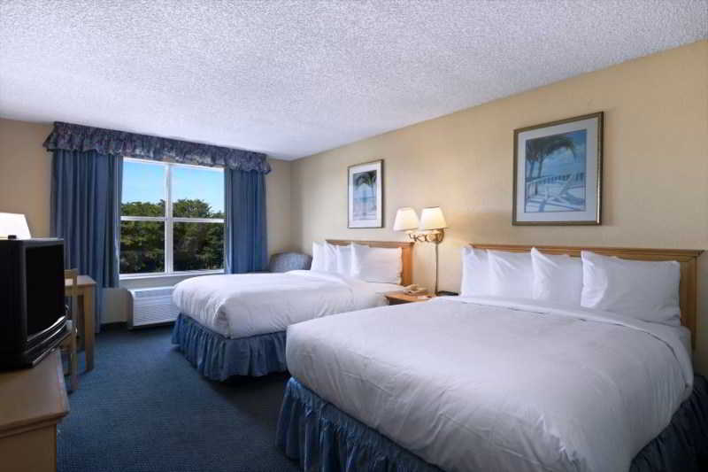 Hotel Baymont By Wyndham Fort Myers Airport Zimmer foto